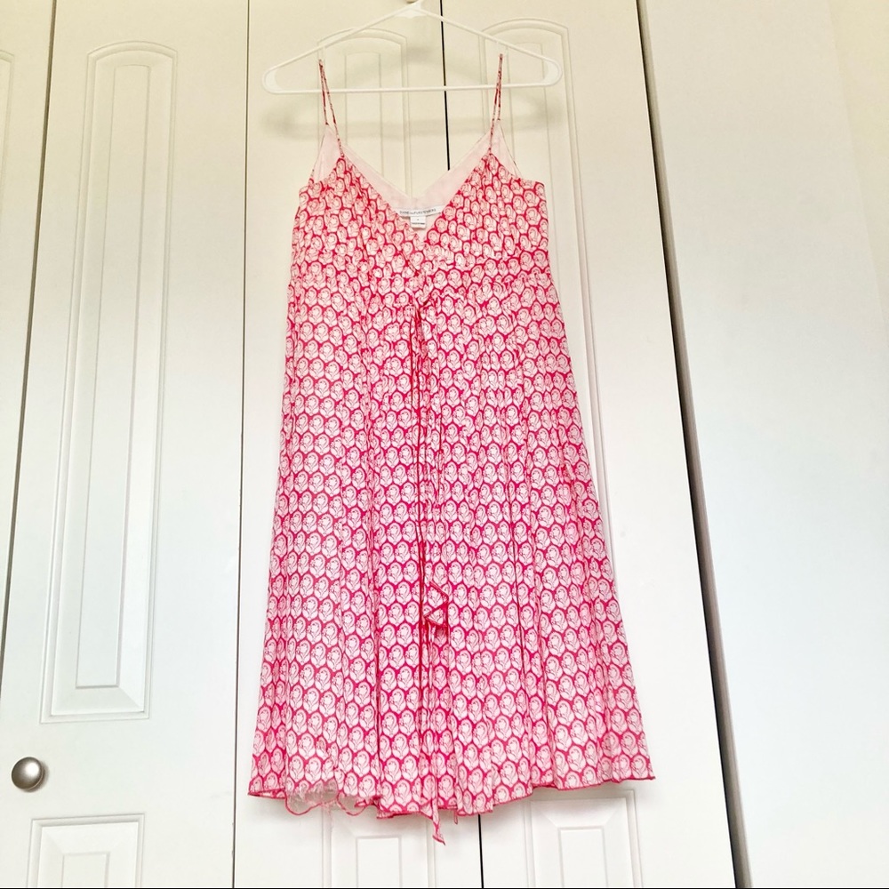 DVF Silk Pink and White Floral Summer Dress